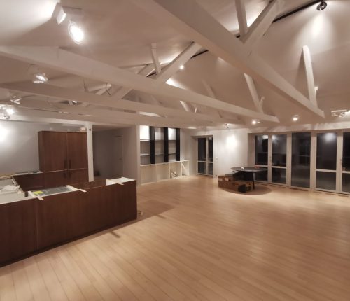 67779160 5ef9 4c6c 80a0 793c67780e97